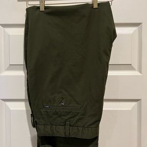 POLO by Ralph Lauren Stretch Classic Fit Chino 42/32  Olive Green - LIKE NEW!